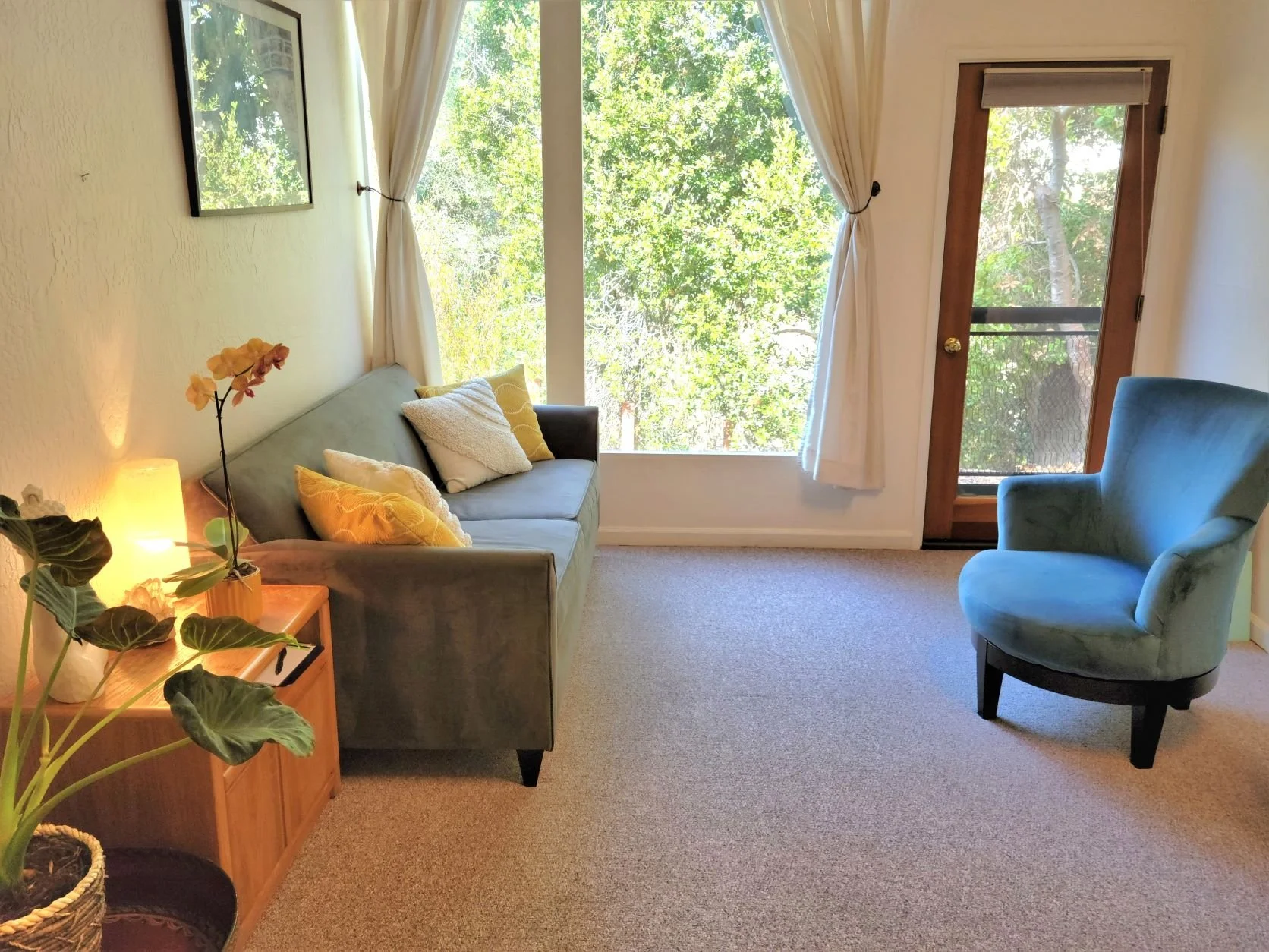 Peaceful therapy space